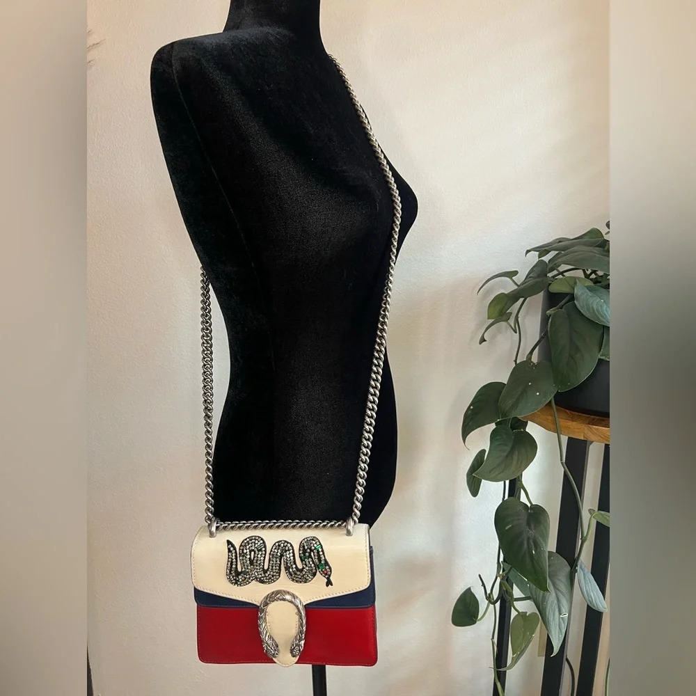 GUCCI Calfskin Crystal Snake Embroidered Dionysus Shoulder Bag White Red Blue - Picture 3 of 16